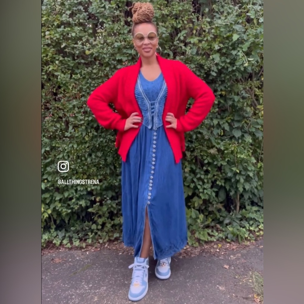 VINTAGE STATEMENT DRESS